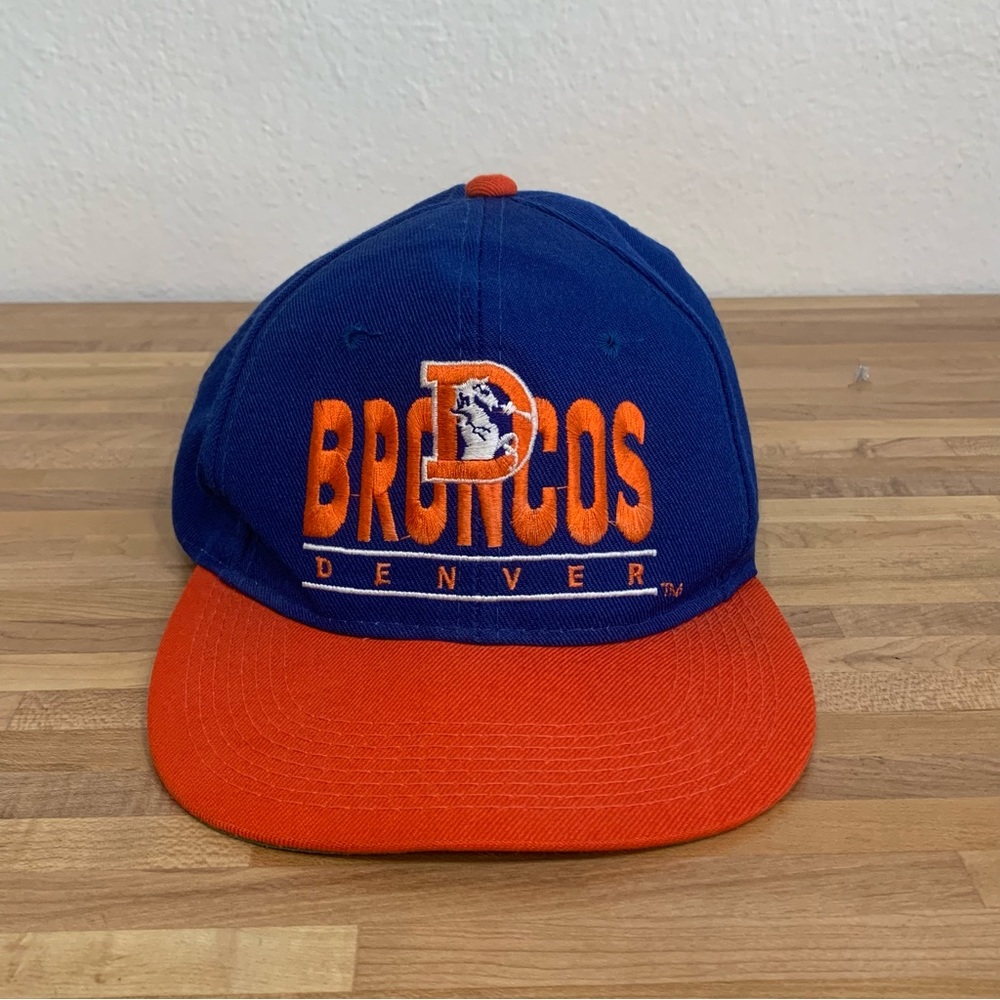 Vintage Youngan NFL Football Denver Broncos Old Logo Hat Embroidered Snap Back